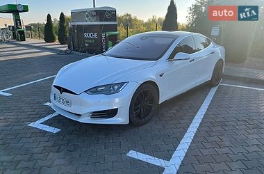 tesla model-s 2015 в Белая Церковь от профессионального продавца Володимир