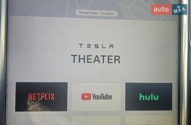 Ліфтбек Tesla Model S 2015 в Києві