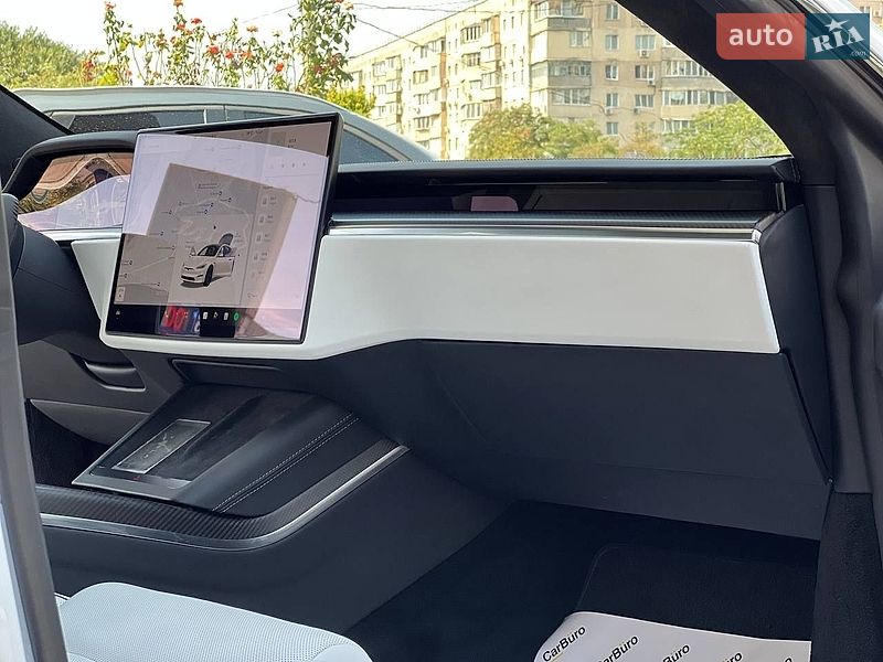 Ліфтбек Tesla Model S 2021 в Одесі