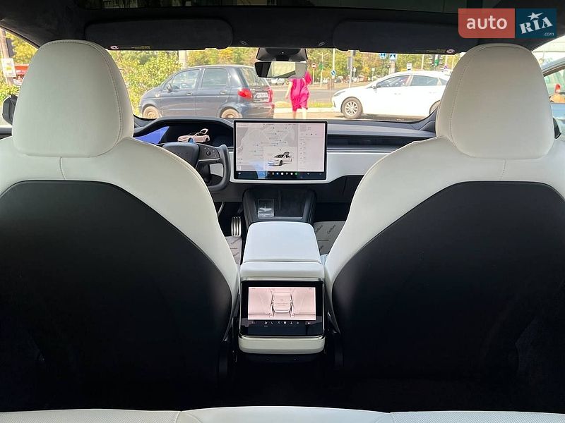 Ліфтбек Tesla Model S 2021 в Одесі
