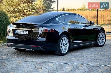 Лифтбек Tesla Model S 2013 в Дрогобыче