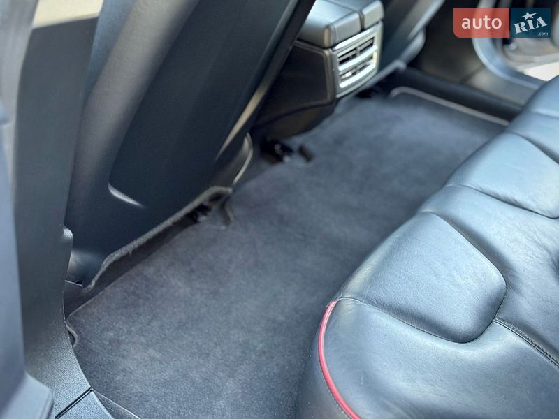Лифтбек Tesla Model S 2013 в Дрогобыче