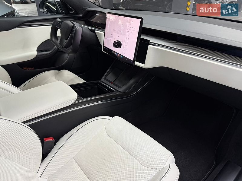 Лифтбек Tesla Model S 2023 в Одессе