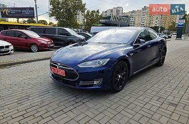 Лифтбек Tesla Model S 2016 в Одессе Лифтбек Tesla Model S 2016 в Одессе
