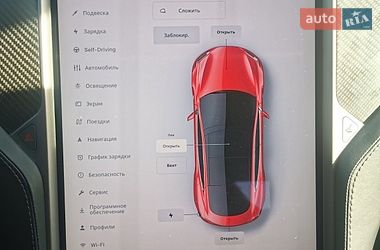 Ліфтбек Tesla Model S 2018 в Ірпені