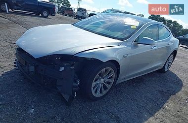 Ліфтбек Tesla Model S 2018 в Житомирі