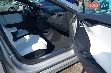Ліфтбек Tesla Model S 2018 в Житомирі
