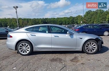 Ліфтбек Tesla Model S 2018 в Житомирі