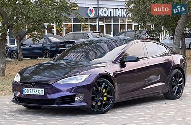 Лифтбек Tesla Model S 2018 в Одессе