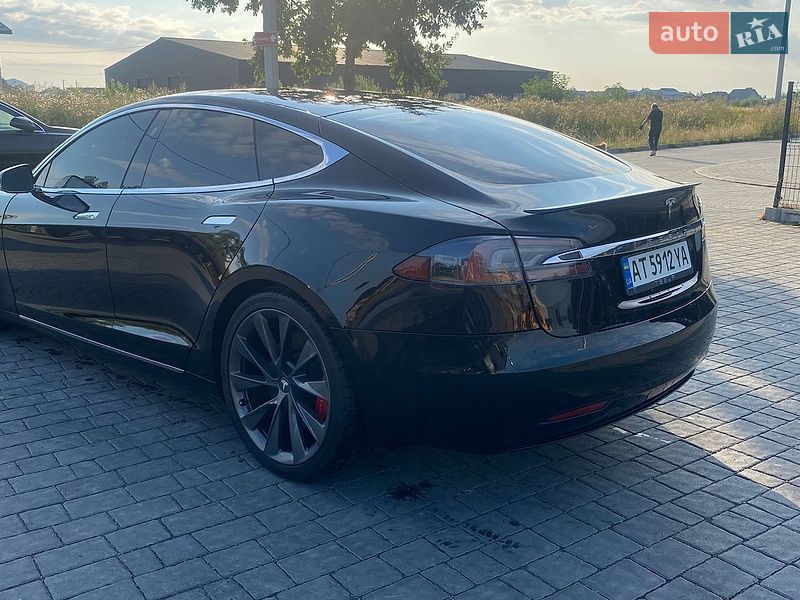 Ліфтбек Tesla Model S 2019 в Івано-Франківську фото 10 Ліфтбек Tesla Model S 2019 в Івано-Франківську