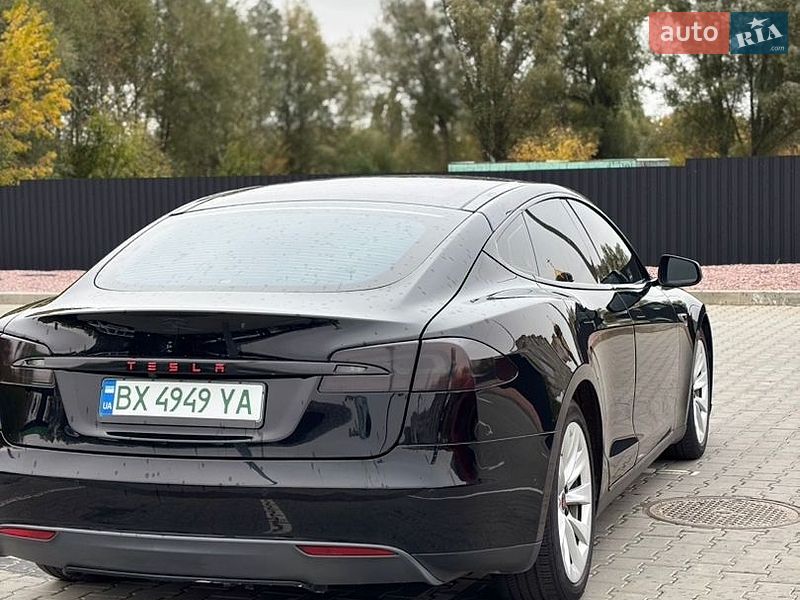 Лифтбек Tesla Model S 2015 в Хмельницком фото 5 Лифтбек Tesla Model S 2015 в Хмельницком