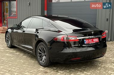 Лифтбек Tesla Model S 2018 в Ковеле