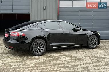 Лифтбек Tesla Model S 2018 в Ковеле