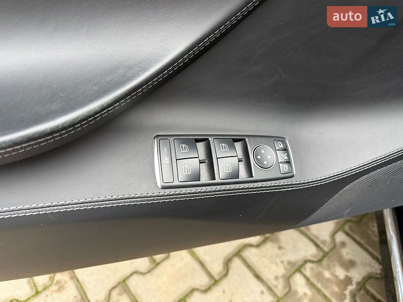 Лифтбек Tesla Model S 2018 в Ковеле