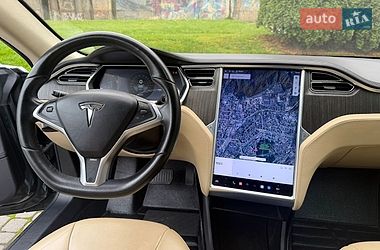 Лифтбек Tesla Model S 2013 в Львове