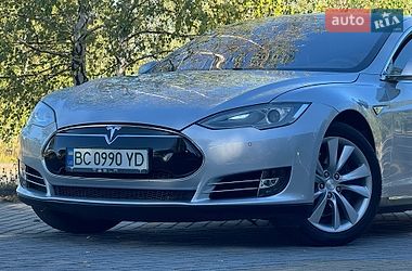 Лифтбек Tesla Model S 2013 в Дрогобыче