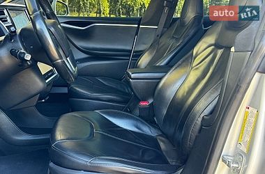 Лифтбек Tesla Model S 2013 в Дрогобыче