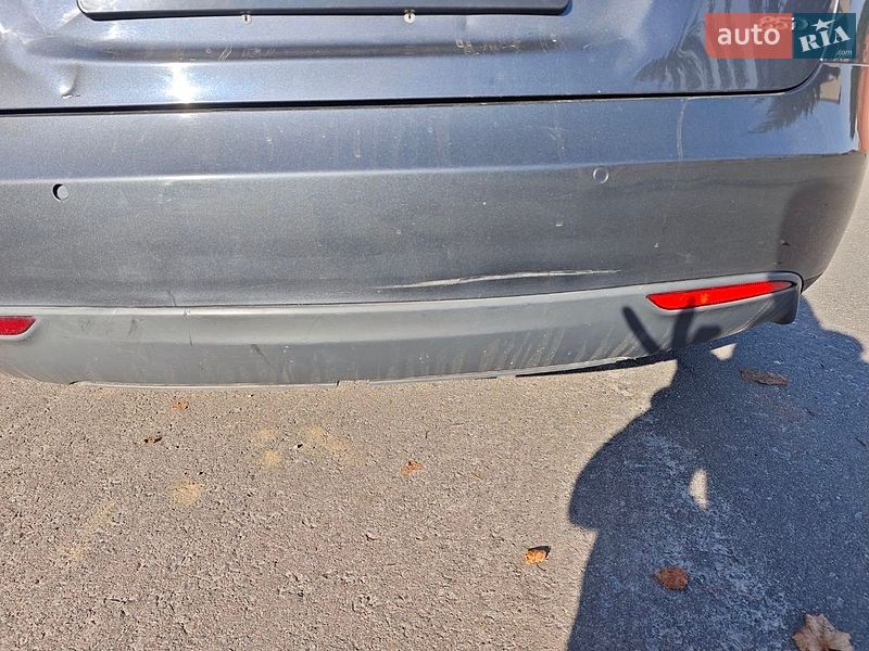 Ліфтбек Tesla Model S 2015 в Львові