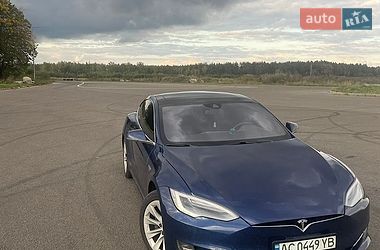 Лифтбек Tesla Model S 2016 в Луцке фото 3 Лифтбек Tesla Model S 2016 в Луцке