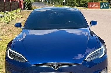 Лифтбек Tesla Model S 2015 в Луцке фото 25 Лифтбек Tesla Model S 2015 в Луцке