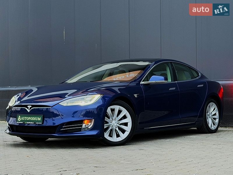Лифтбек Tesla Model S 2018 в Киеве фото 6 Лифтбек Tesla Model S 2018 в Киеве