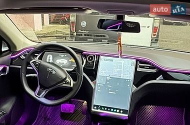 Ліфтбек Tesla Model S 2013 в Софіївській Борщагівці