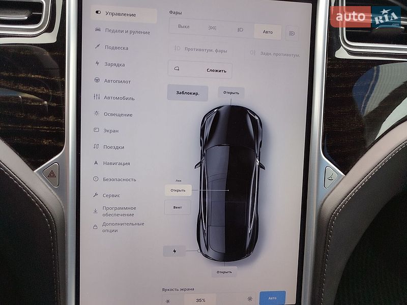 Лифтбек Tesla Model S 2017 в Ковеле