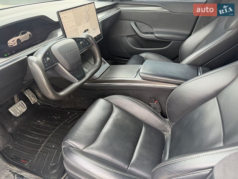 Ліфтбек Tesla Model S 2021 в Яремчі