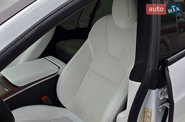 Ліфтбек Tesla Model S 2023 в Києві фото 16 Ліфтбек Tesla Model S 2023 в Києві