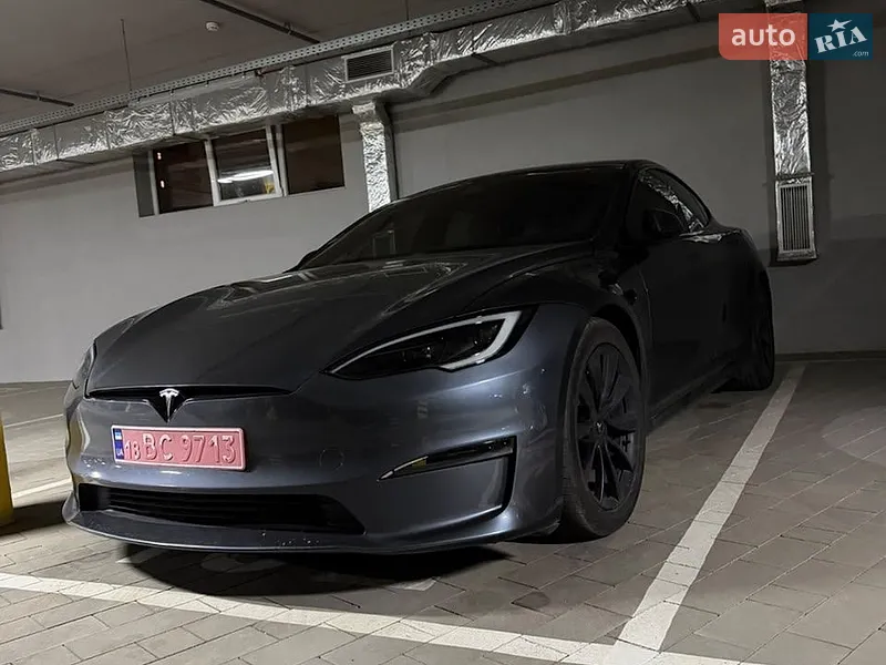 Tesla Model S