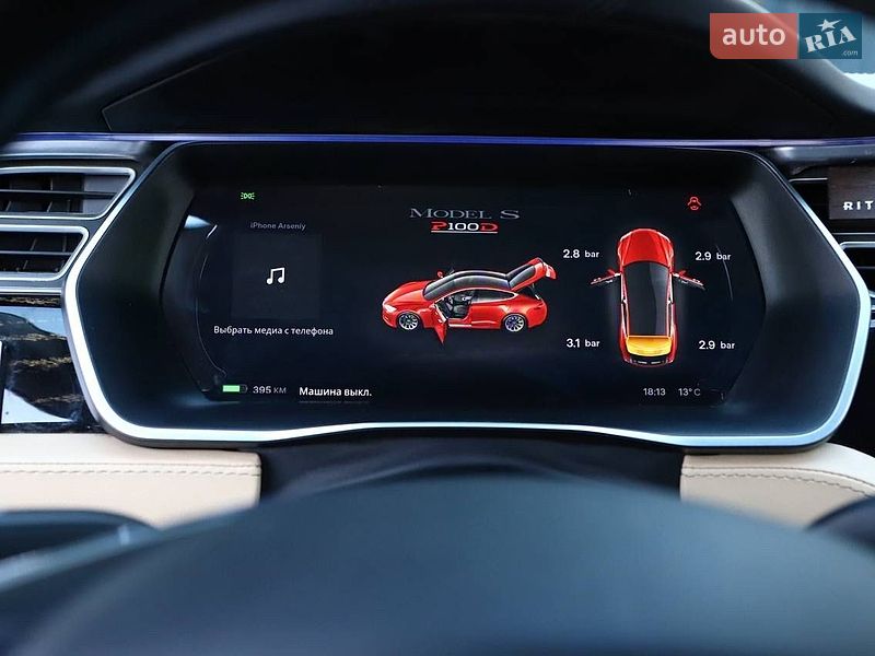 Ліфтбек Tesla Model S 2017 в Трускавці