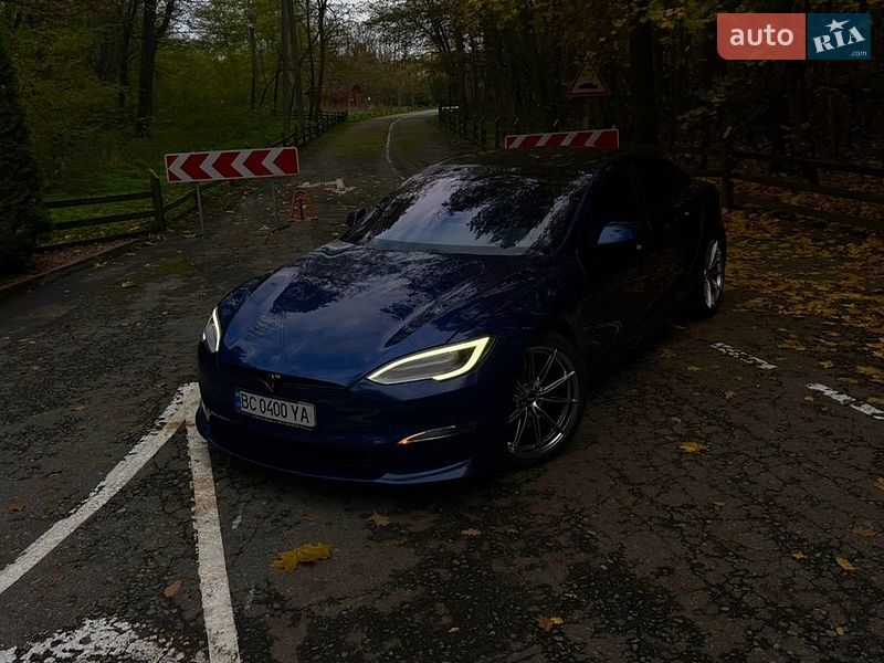 Ліфтбек Tesla Model S 2022 в Києві