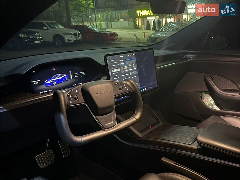 Ліфтбек Tesla Model S 2022 в Києві