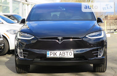 Внедорожник / Кроссовер Tesla Model X 2017 в Киеве