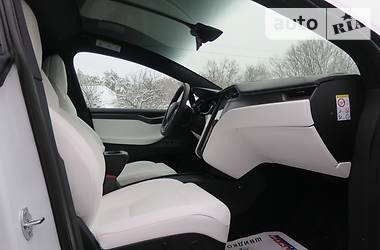 Внедорожник / Кроссовер Tesla Model X 2019 в Киеве