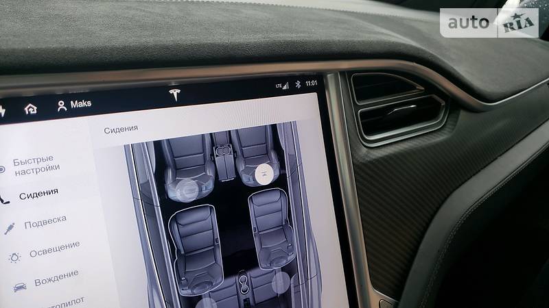 Позашляховик / Кросовер Tesla Model X 2017 в Києві