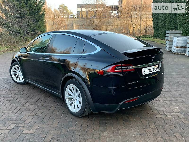 Позашляховик / Кросовер Tesla Model X 2018 в Києві фото 36 Позашляховик / Кросовер Tesla Model X 2018 в Києві