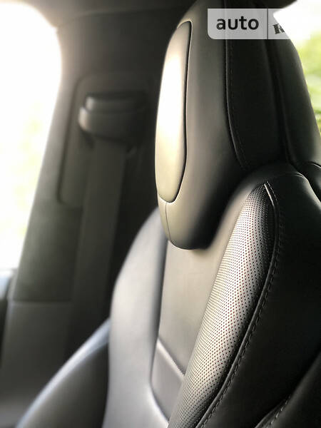 Позашляховик / Кросовер Tesla Model X 2016 в Хмельницькому