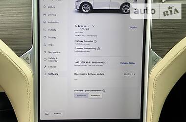 Хетчбек Tesla Model X 2016 в 