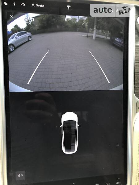 Хэтчбек Tesla Model X 2016 в Сторожинце