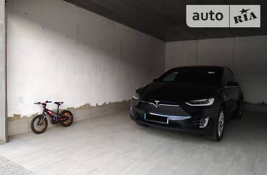 Позашляховик / Кросовер Tesla Model X 2017 в Одесі