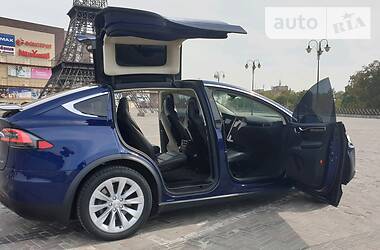 Универсал Tesla Model X 2016 в Харькове