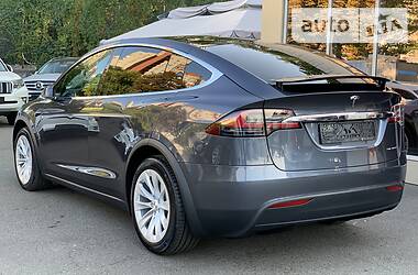 Внедорожник / Кроссовер Tesla Model X 2020 в Киеве