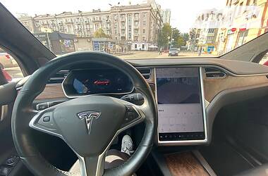 Внедорожник / Кроссовер Tesla Model X 2017 в Киеве