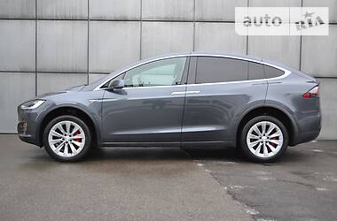 Внедорожник / Кроссовер Tesla Model X 2016 в Киеве