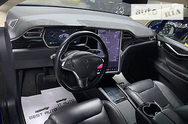 Внедорожник / Кроссовер Tesla Model X 2016 в Киеве