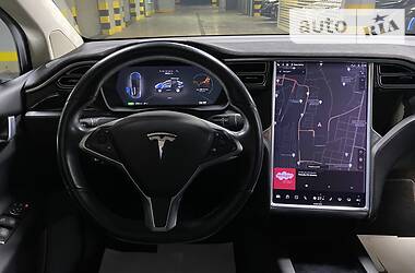 Внедорожник / Кроссовер Tesla Model X 2016 в Киеве