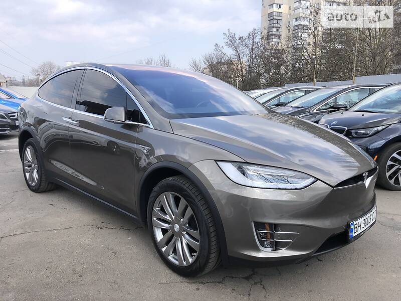 Внедорожник / Кроссовер Tesla Model X 2016 в Одессе