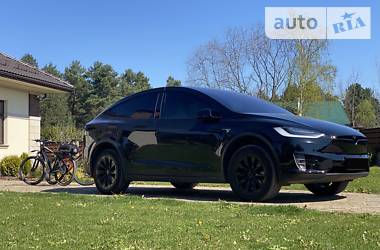 Внедорожник / Кроссовер Tesla Model X 2018 в Львове