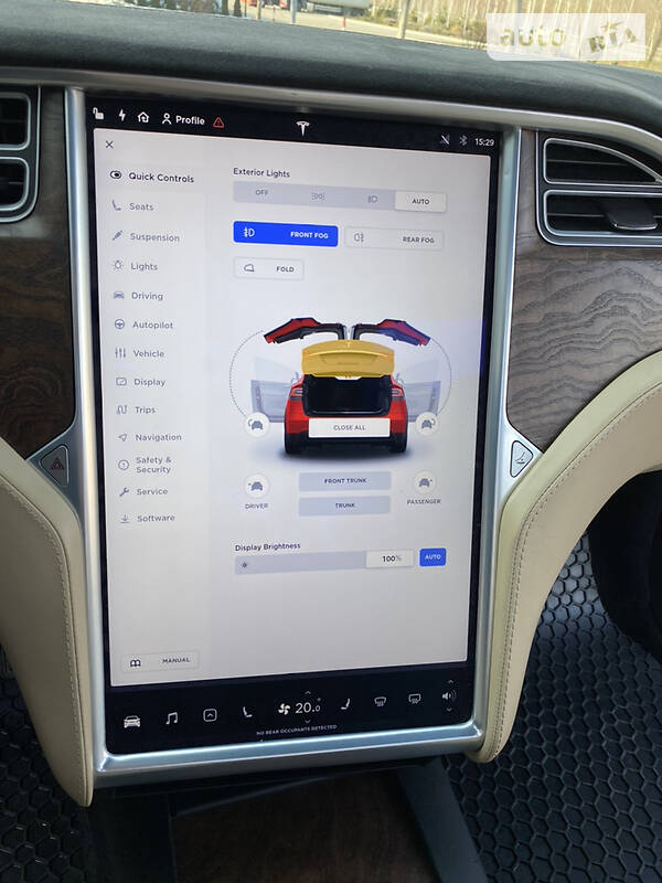 Позашляховик / Кросовер Tesla Model X 2016 в Києві